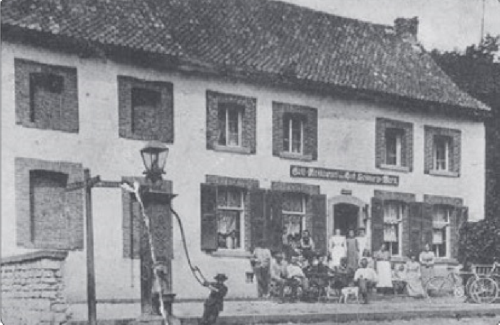Historische foto dorpspomp